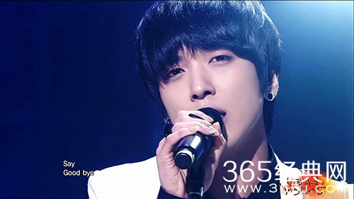 CNBLUE郑容和洗脱嫌疑李宗泫被罚 经纪公司道歉