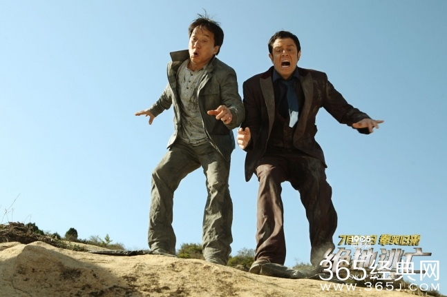 绝地逃亡片段曝光 成龙与约翰尼裸身相约7月22日