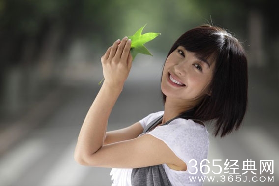 李菲儿否认有新恋情：别闹了，我单身很久了