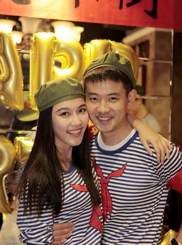 传言又起 孙骁骁李响疑分居 遭遇婚姻危机