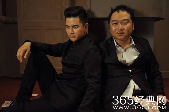 《深夜药店》杀青：周星驰御用男配共谱深夜传奇