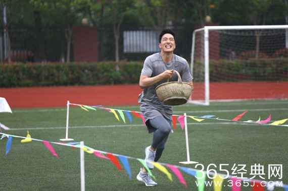 《味道》刘翔落泪 自曝跟腱断裂幕后故事