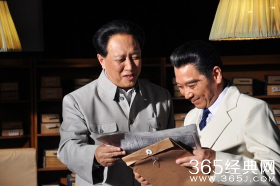 《海棠依旧》首播破1 网友:周总理为国感动人心