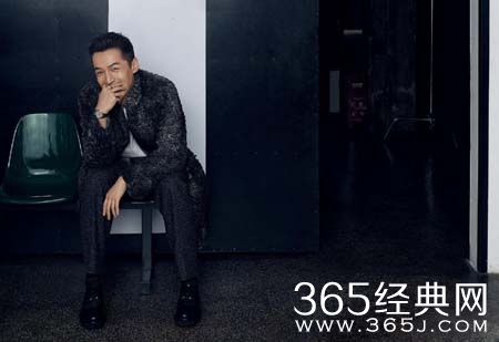 胡歌登《时尚先生》封面 展露痞子般帅气