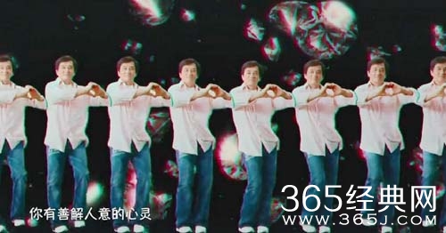 成龙发鬼畜魔性视频 画面太美笑Cry