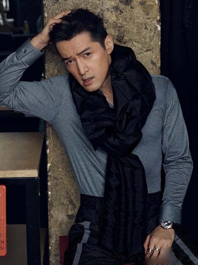 胡歌登《时尚先生》封面 展露痞子般帅气