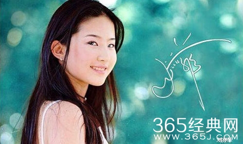 刘亦菲出道前艺术照曝光 一脸胶原蛋白带点婴儿肥