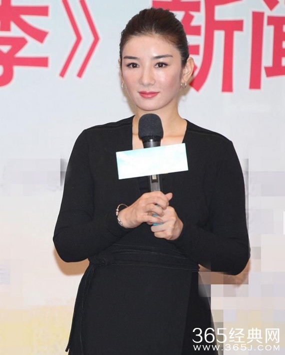 整容后遗症？黄奕近照脸部浮肿笑容僵硬惨不忍睹