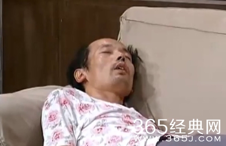 葛优莫名成网红 招牌“葛优躺”成了表情包