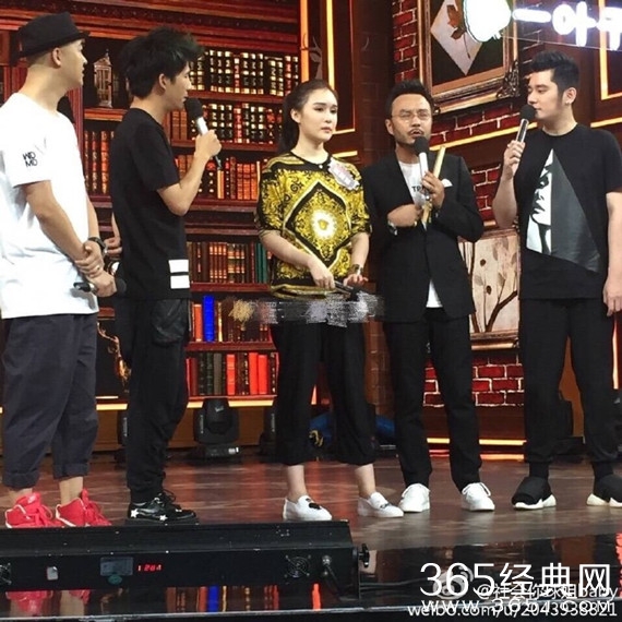 赵本山女儿登天天向上 顶撞汪涵被批