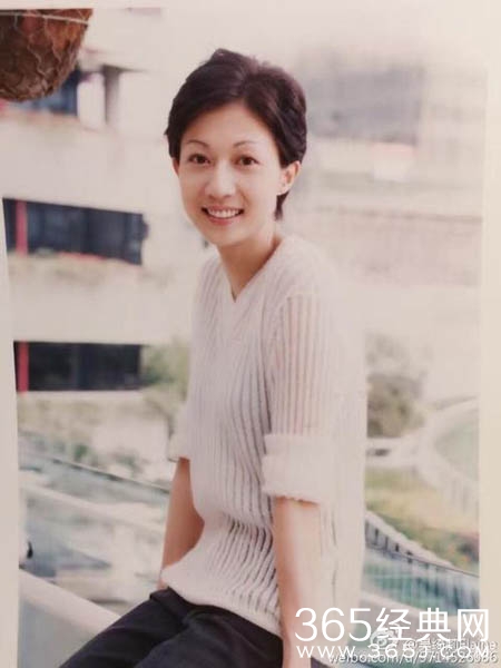 吴绮莉晒18年前青涩嫩照 如今女儿都16岁了