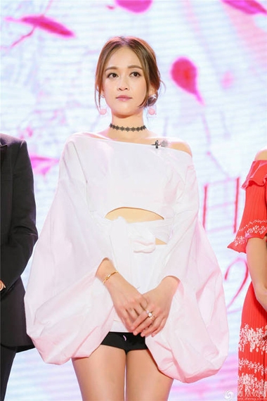 陈乔恩化身女拳王 奚梦瑶：我都被她“打爆”了