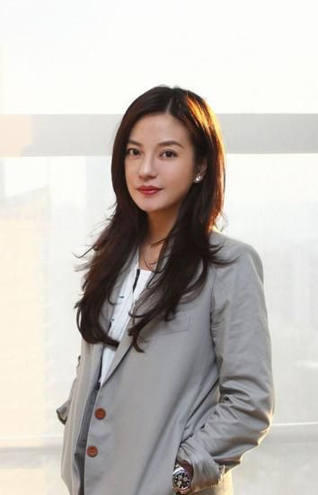 赵薇声明说谎？知情人曝水原希子拍戏一个月