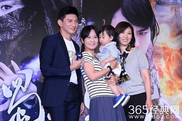 吴奇隆计划明年要小孩 霍如婚礼不会添乱