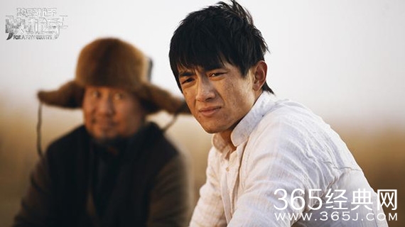 《快枪手》热映获好评：外在疯魔内在情深