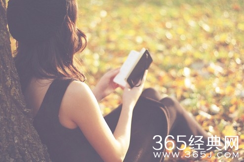 励志语录：比起改变别人，改变自己永远比较容易