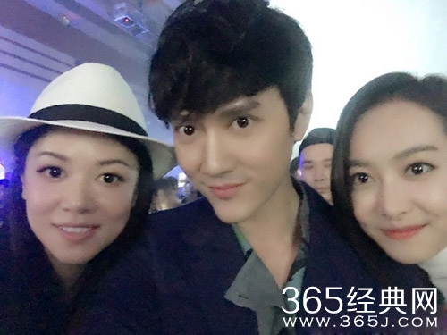 简直不敢相信这是冯绍峰！什么时候变蛇精脸了