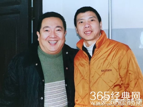 董浩叔叔晒旧照 葛优冯小刚孙楠好青涩