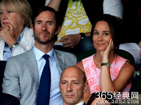 凯特王妃妹妹要结婚了 害羞甜笑秀钻戒