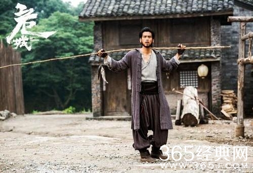 《危城》彭于晏角色预告片 自毁形象求刀疤