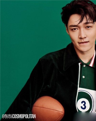 张艺兴登封面致敬奥运展青春力量