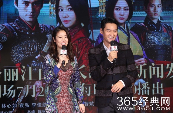 林心如认爱后首现身 遭媒体逼问怀孕连打太极