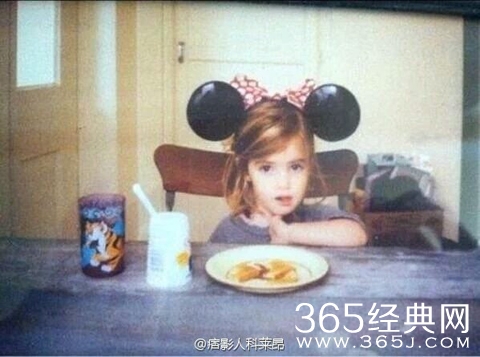 艾玛-沃森童年照曝光 网友：从小美到大