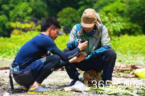 《我们的法则》小沈阳盖房子搭灶台惊艳众人