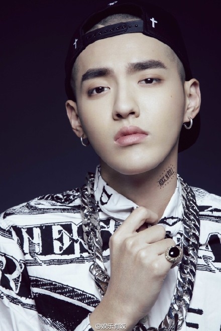 鹿晗吴亦凡与SM公司正式和解 可自由开展演艺工作