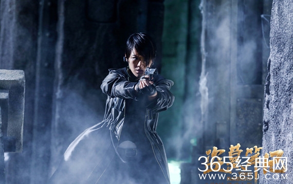 《盗墓笔记》曝海报 “瓶邪”共闯奇关