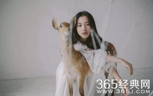 从校花到女神 只需一部偶像剧 从脸到身体征服观众