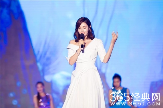 《幻城》首播人鱼公主麦迪娜惊艳亮嗓