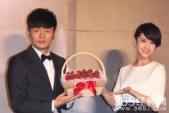 杨丞琳与李荣浩秘密约会见家长 婚礼将至？