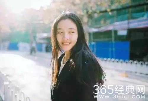 从校花到女神 只需一部偶像剧 从脸到身体征服观众