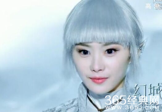 幻城第一集卡索逗雪狮婢女是谁