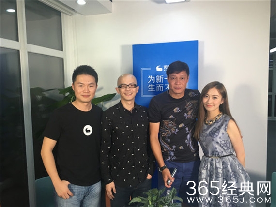 平安遇范志毅变身吐槽帝 被赞有解说员潜质