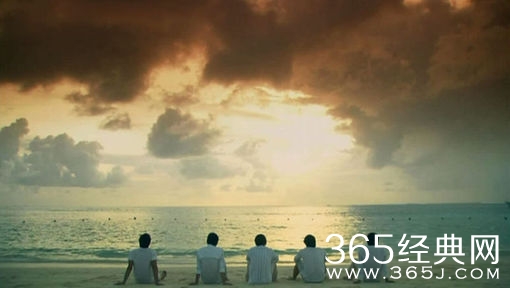 30条经典励志语录:我经得起多少诋毁,就担得起多少赞美