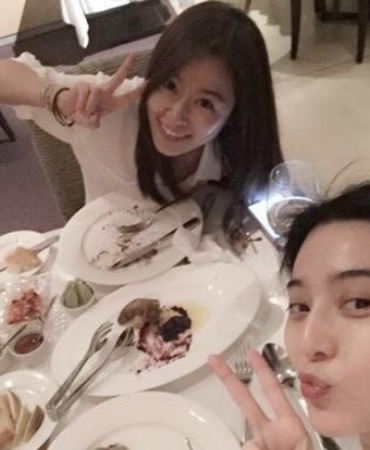 林心如闺蜜团曝光 周迅舒淇刘涛范冰冰齐聚