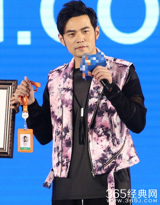 媒体喊话你瘦了 周杰伦表示就是嘛怎么会胖