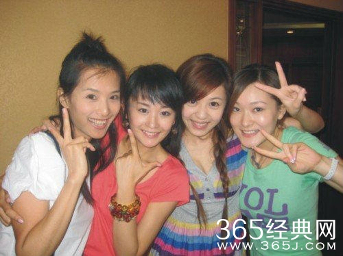 大家都在盼着《爱情公寓5》 可还有人记得她