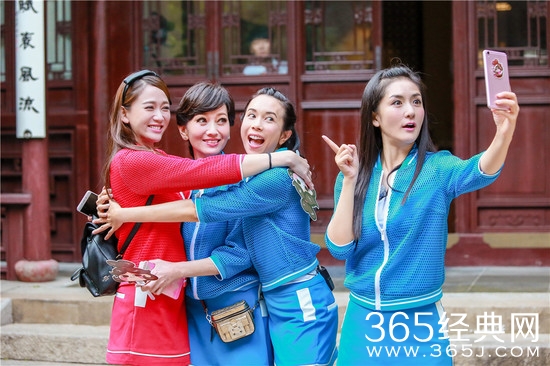 《我们来了》谢娜再现神模仿 碎碎念吓坏赵雅芝