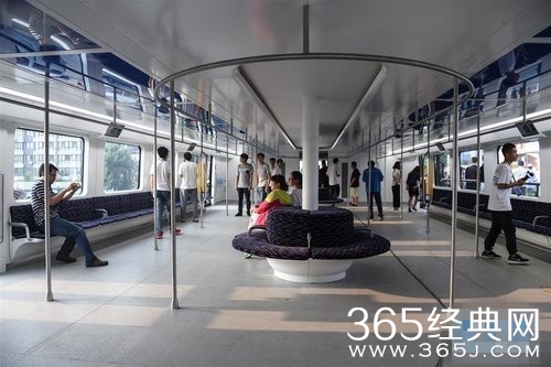 全球首辆空中巴士进行路面测试