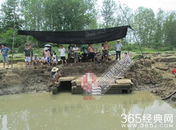 现实版盗墓笔记 村民发现宋朝古墓