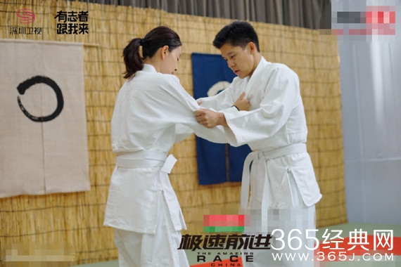 霍启刚的圈粉秘诀：明明多金还要靠实力