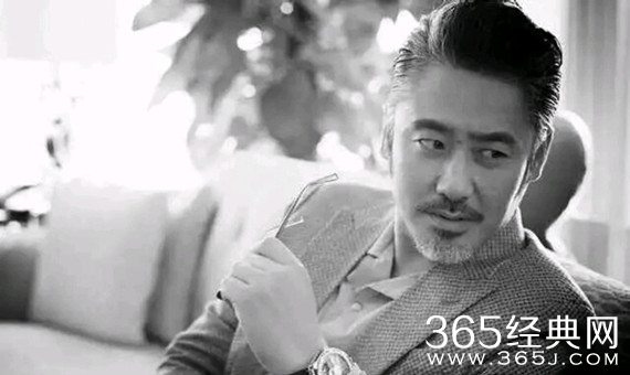 吴秀波娇妻罕见曝光 也来发一波狗粮