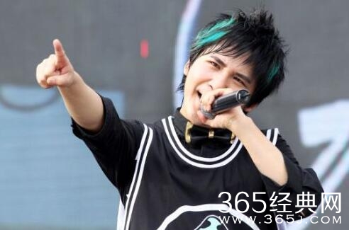 再陷抄袭门！音乐人质疑大张伟抄袭国外DJ