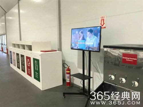 探访里约奥运村餐厅 外形酷似蔬菜大棚