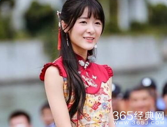 我们来了20160805期徐娇同款红色裙子牌子价格详情介绍