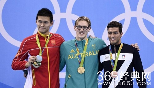 孙杨向霍顿宣战：我是泳池王者 1500米你没戏