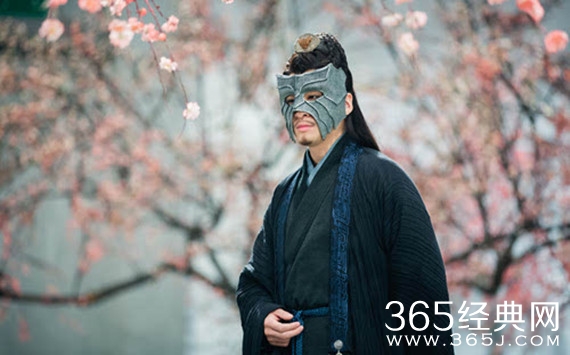 诛仙青云志鬼先生为什么要杀万剑一